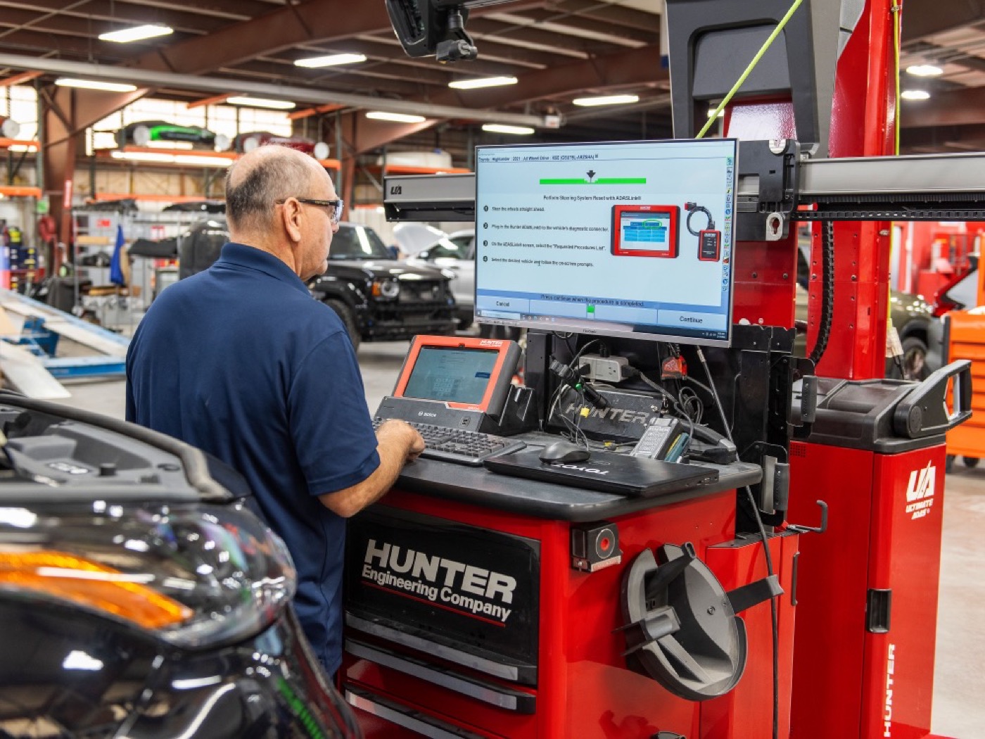 Hunter heavy-duty service equipment installed in a Carolinas shop